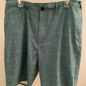 ocean current hybrid shorts